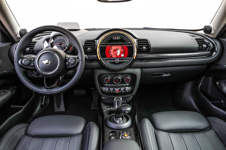 Торпедо Mini Cooper SD Clubman (F54) 2019 года  (WW) (фото 16 из 42)